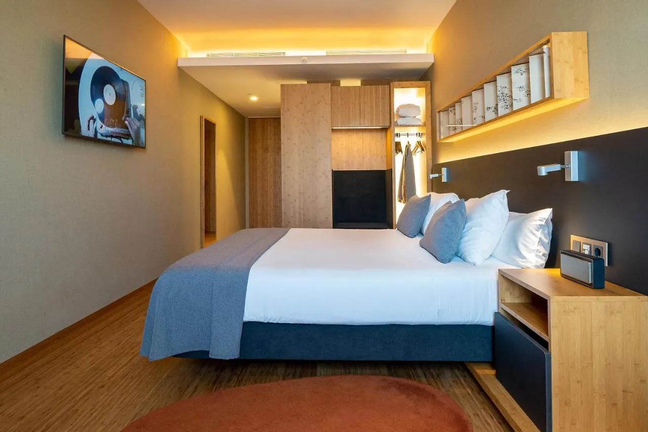 Eurostars Barcelona Central 5*,  İspanya