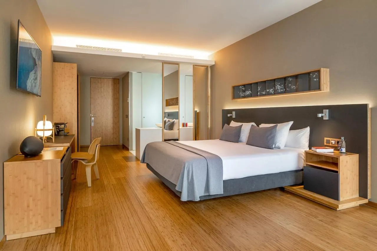 Eurostars Barcelona Central 5*,  Spain